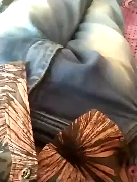 PracticalGum40 online show from January 2025 06:11:02 AM