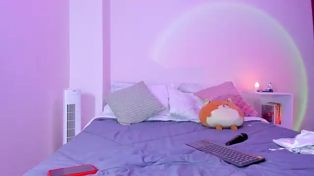 emillyhills online show from December 2024 06:02:02 AM