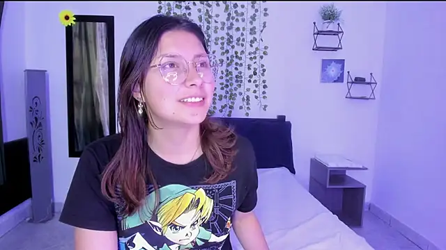 Noellesable online show from December 2024 05:26:02 PM