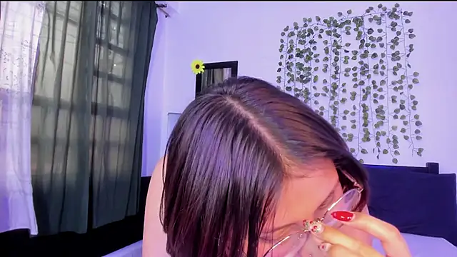 Noellesable online show from January 2025 08:21:01 PM