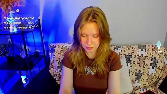 EvaStevs online show from December 2024 08:48:01 PM