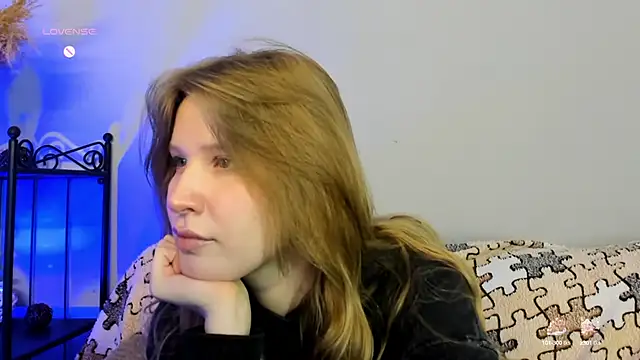 EvaStevs online show from January 2025 08:36:01 PM