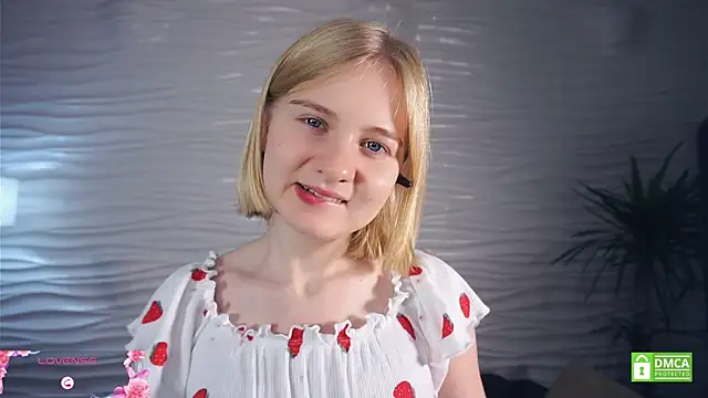 OdelinaFicken online show from October 2025 05:18:02 AM