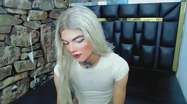 Luna and valery online show from January 2025 08:10:02 PM