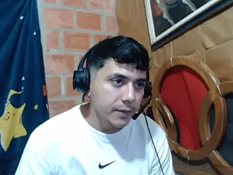 Snapshot of Horny_dirty_boy chatting on January 2025 01:24:01 AM Horny dirty boy online show from January 2025 01:24:01 AM