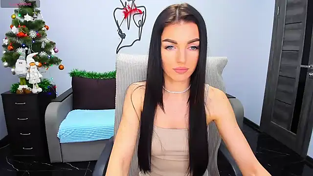 Angelina Clarks online show from December 2024 12:45:02 PM