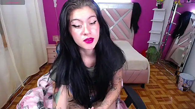 Snapshot of Kate_Laurence_ chatting on February 2025 10:36:02 PM Kate Laurence online show from February 2025 10:36:02 PM