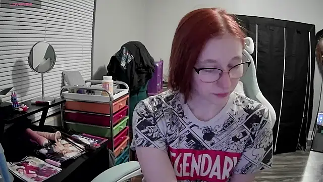 LilyFoxxx online show from February 2025 04:48:01 AM