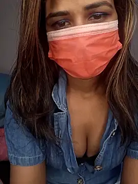 Snapshot of Aaliyalove1 chatting on March 2025 02:12:02 AM Aaliyalove1 online show from March 2025 02:12:02 AM