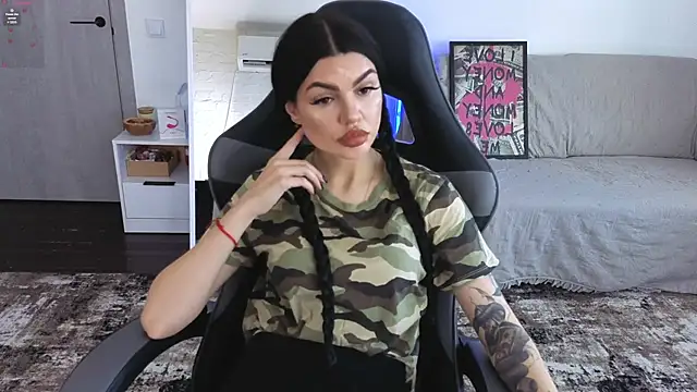 Tiffany lab online show from February 2026 10:16:01 AM