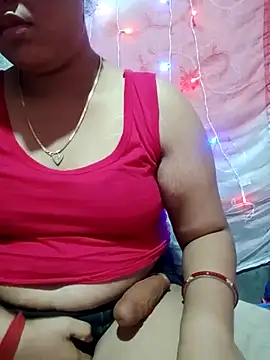 Super-Couple online show from November 2025 12:12:01 AM