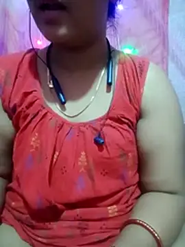 Super-Couple online show from November 2025 07:08:02 PM