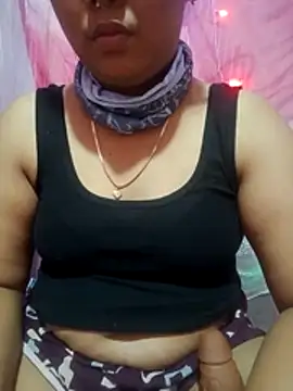 Super-Couple online show from November 2025 08:57:01 PM