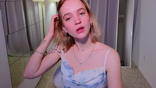 lolly pie online show from December 2024 03:43:01 PM