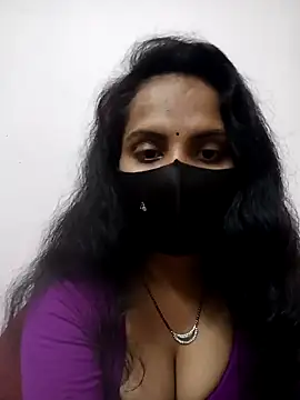 Snapshot of Choclet_bhabhi chatting on January 2025 12:44:02 PM Choclet bhabhi online show from January 2025 12:44:02 PM