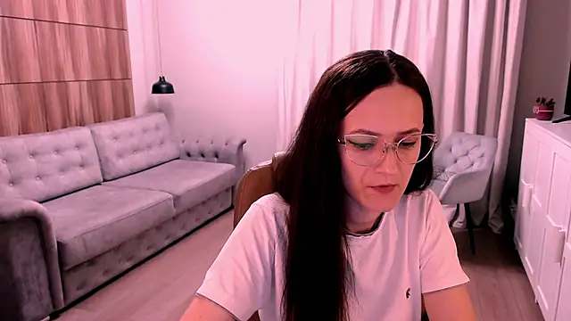 Amazingeyes88 online show from June 2026 12:41:02 PM