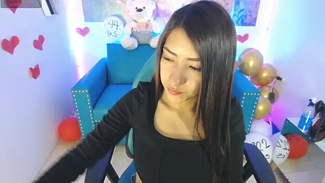 Sofi hot 4m online show from February 2025 12:34:02 PM