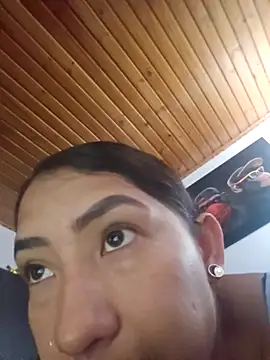 Sofi hot 4m online show from November 2025 04:16:01 PM