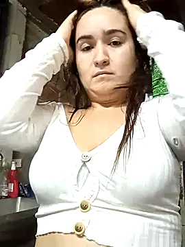 Snapshot of alexax0 chatting on February 2025 11:57:01 PM alexax0 online show from February 2025 11:57:01 PM