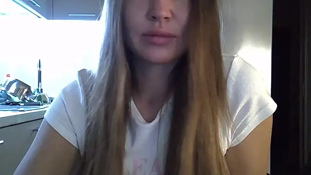 Snapshot of Lucky_Anna chatting on October 2025 07:38:01 PM Lucky Anna online show from October 2025 07:38:01 PM