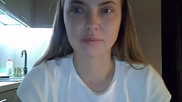 Snapshot of Lucky_Anna chatting on October 2025 10:47:02 PM Lucky Anna online show from October 2025 10:47:02 PM