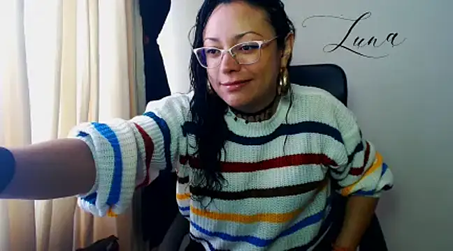 Lunavega1 online show from March 2025 04:22:01 PM