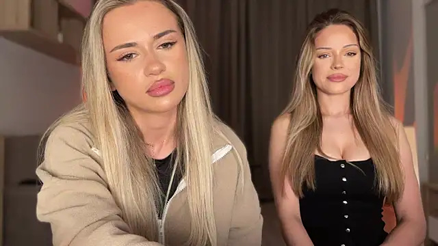 Snapshot of Julia_RL chatting on November 2025 08:43:02 PM Julia RL online show from November 2025 08:43:02 PM