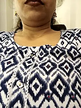 Sneha gril online show from March 2025 01:07:02 PM