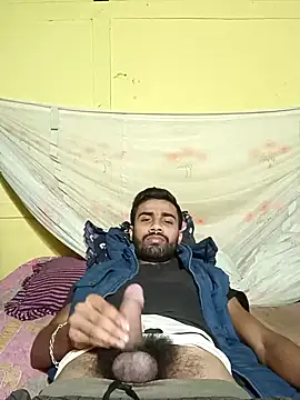 Snapshot of Skinny_Bigass_23 chatting on January 2025 05:37:02 AM Skinny Bigass 23 online show from January 2025 05:37:02 AM