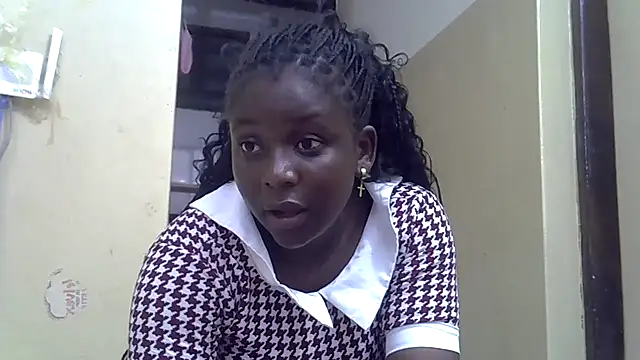 Harrisamor online show from October 2025 06:53:01 PM