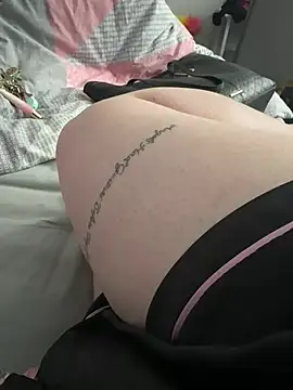 Snapshot of AmberTaylorXxx chatting on February 2025 08:21:02 AM AmberTaylorXxx online show from February 2025 08:21:02 AM