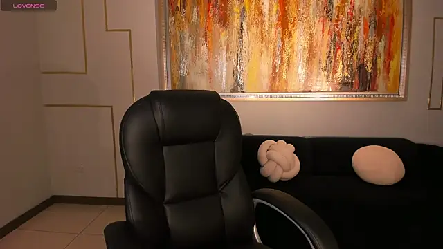 AlinaKravitz online show from December 2025 12:34:02 PM