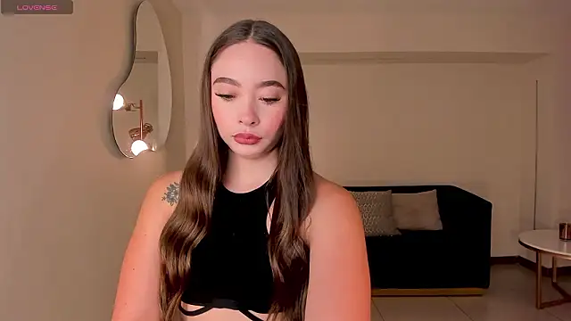 AlinaKravitz online show from March 2026 12:01:01 PM