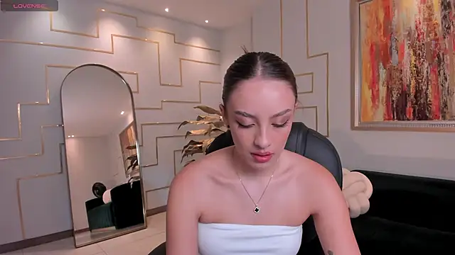 KaiaFerreira online show from November 2025 02:28:02 PM