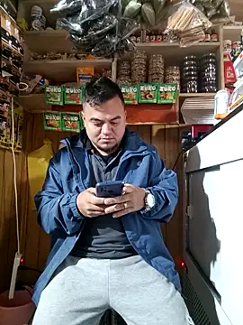 Snapshot of TheBriiaand30 chatting on September 2025 03:39:02 PM TheBriiaand30 online show from September 2025 03:39:02 PM