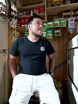 TheBriiaand30 online show from January 2026 02:42:02 PM