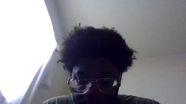 dvaughn3117 online show from April 2026 10:45:01 PM