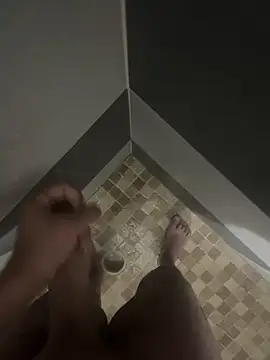 Snapshot of mylovetr1 chatting on January 2025 06:42:01 AM mylovetr1 online show from January 2025 06:42:01 AM