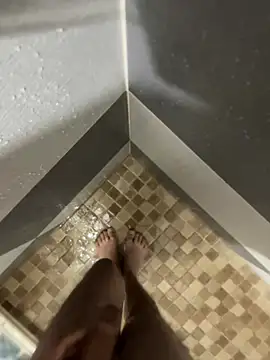 Snapshot of mylovetr1 chatting on January 2025 04:58:02 AM mylovetr1 online show from January 2025 04:58:02 AM