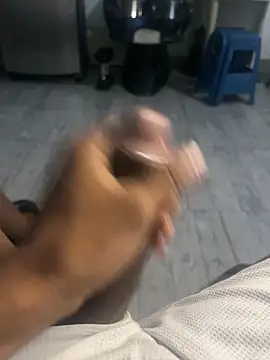 ruiz jhoe0514 online show from September 2025 12:43:02 PM