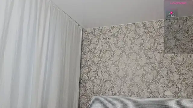 Snapshot of candy__boy chatting on November 2025 03:17:01 AM candy boy online show from November 2025 03:17:01 AM