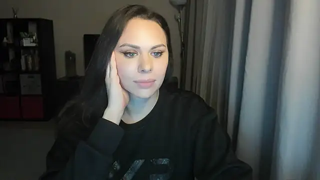 MollyCheiz online show from February 2026 04:08:01 PM