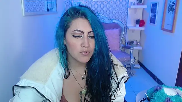 Snapshot of scarleth_blue chatting on February 2025 09:42:02 AM scarleth blue online show from February 2025 09:42:02 AM