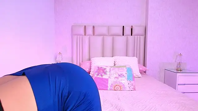 Snapshot of canela_oss chatting on November 2025 11:54:01 AM canela oss online show from November 2025 11:54:01 AM