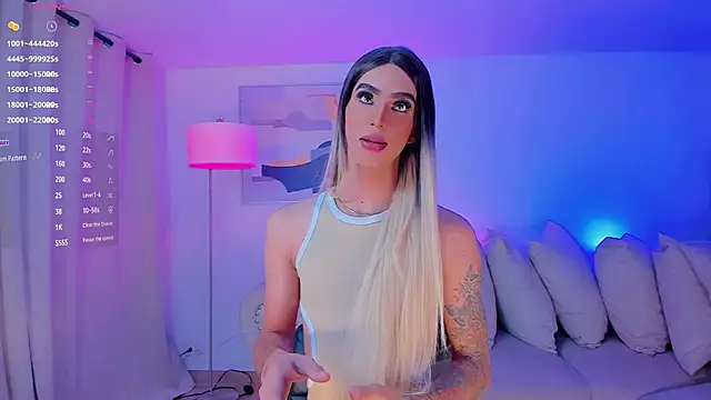 Snapshot of Ashley_Reminton chatting on January 2025 09:35:02 PM Ashley Reminton online show from January 2025 09:35:02 PM