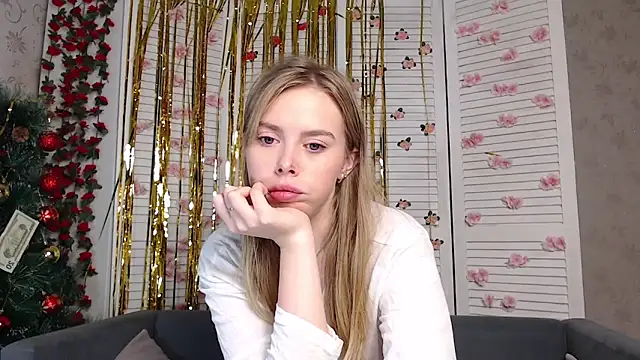 Snapshot of sofiaa_here chatting on December 2025 12:16:02 AM sofiaa here online show from December 2025 12:16:02 AM