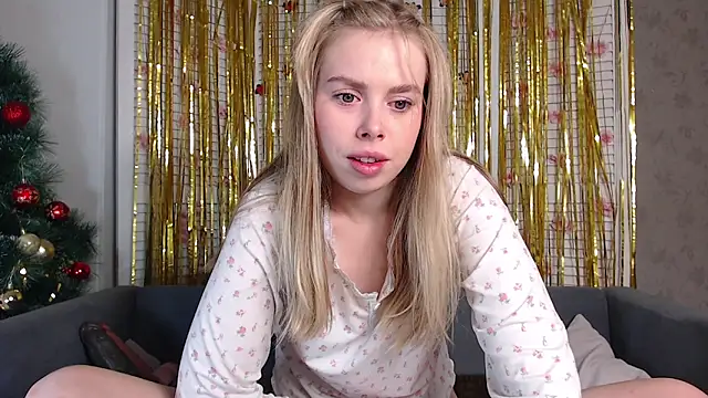 Snapshot of sofiaa_here chatting on January 2026 12:25:01 AM sofiaa here online show from January 2026 12:25:01 AM