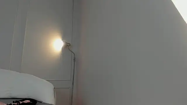 Snapshot of anna_lorenss chatting on March 2025 07:47:01 AM anna lorenss online show from March 2025 07:47:01 AM