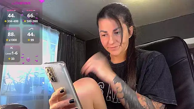 Aria Dl online show from February 2025 12:05:02 PM