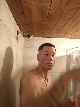 Snapshot of FlacoDani chatting on September 2025 05:23:01 PM FlacoDani online show from September 2025 05:23:01 PM